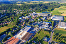 Industriegebiet Oberwiesachstraße mit Rahm Drehtechnik GmbH, REMONDIS Industrie Service GmbH & Co. K im Ortsteil Betzweiler in Loßburg im Bundesland Baden-Württemberg, Deutschland