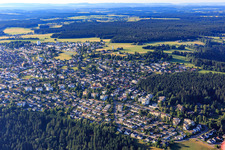 Luftbild von Ortsansicht von Norden im Ortsteil Sulgen in Schramberg im Bundesland Baden-Württemberg, Deutschland
