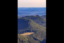 Wegelnburg, Château de Lœwenstein und Château de Hohenbourg in Lembach im Bundesland Bas-Rhin, Frankreich