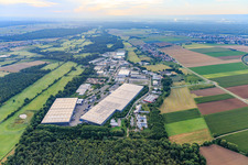Horstring aus Westen im Ortsteil Minderslachen in Kandel im Bundesland Rheinland-Pfalz, Deutschland