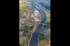 Firmengelände von Villeroy & Boch AG zwischen Saar-Ufer und Bahnlinie in Merzig im Bundesland Saarland, Deutschland