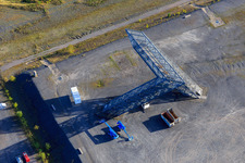 Saarpolygon "Tor in die Zukunft" auf der Bergenhalde in Ensdorf im Bundesland Saarland, Deutschland aus der Luft