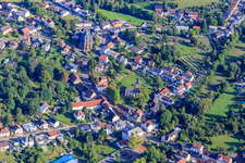 Herz-Jesu-Kirche und Evangelische Martinskirche im Ortsteil Kölln in Püttlingen im Bundesland Saarland, Deutschland