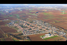 Böhl aus Süden in Böhl-Iggelheim im Bundesland Rheinland-Pfalz, Deutschland
