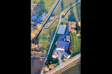 Schrägluftbild von Erlenhof Neupotz im Bundesland Rheinland-Pfalz, Deutschland