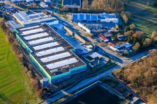 Fast fertiggestelleter Neubau des Logistikpark der HANSAINVEST und DFI-Real-Estate Kandel für FRISCHEPLATTFORM SÜDWEST der Gemüsering Stuttgart GmbH im Ortsteil Minderslachen im Bundesland Rheinland-Pfalz, Deutschland von oben gesehen