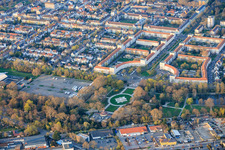 Herbert-Müller-Platz am Eingang zum Ebertpark im Ortsteil Friesenheim in Ludwigshafen am Rhein im Bundesland Rheinland-Pfalz, Deutschland