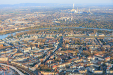 Wittelsbachstraße bis zur Parkinsel von Nordwesten im Ortsteil Süd in Ludwigshafen am Rhein im Bundesland Rheinland-Pfalz, Deutschland