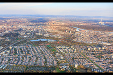 Gartenstadt aus Westen in Ludwigshafen am Rhein im Bundesland Rheinland-Pfalz, Deutschland