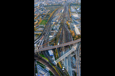 Hauptbahnhof und Rangierbahnhof von Norden im Ortsteil Süd in Ludwigshafen am Rhein im Bundesland Rheinland-Pfalz, Deutschland