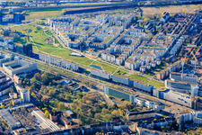 Ludwig-Erhard-Allee aus Norden vor dem Citypark im Ortsteil Südstadt in Karlsruhe im Bundesland Baden-Württemberg, Deutschland