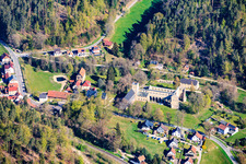 Kloster Paulinzella mit Zinsboden, Jagdschloss und Klosterruine in Königsee im Bundesland Thüringen, Deutschland