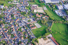 Orthopädie-Schuhtechnik Erich Engelhardt e. K. Orthopädieschuhtechnik, Veranstaltungshalle "Domäne Sonnefeld" und Klosterkirche Sonnefeld am ehemaligen Kloster der Zisterzienserinnen im Bundesland Bayern, Deutschland