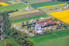 Parabolantennen für Sattellittenkommunikation der Erdfunkstelle Fuchsstadt im Bundesland Bayern, Deutschland