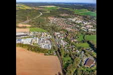 Industriegebiet Bürgeler Straße mit Rinn Beton- und Naturstein Stadtroda GmbH und Kontinent Spedition GmbH im Ortsteil Hainbücht im Bundesland Thüringen, Deutschland