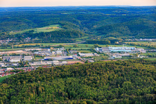 Industriegebiet Eltmann mit Papierfabrik Palm GmbH & Co. | Werk Eltmann und TenneT TSO GmbH, Standort Ebelsbach im Ortsteil Limbach im Bundesland Bayern, Deutschland