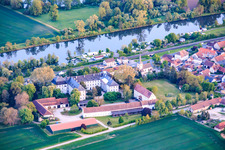 Schloss (ehem. Abtei) Theres aus Norden im Ortsteil Obertheres im Bundesland Bayern, Deutschland