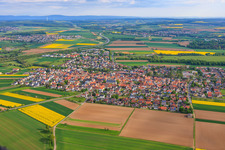 Geldersheim aus Süden im Bundesland Bayern, Deutschland
