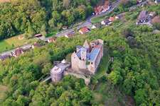Burg Trimburg von Osten im Ortsteil Trimberg in Elfershausen im Bundesland Bayern, Deutschland