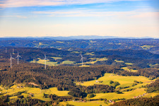 Windpark aus Nordosten in Schiltach im Bundesland Baden-Württemberg, Deutschland