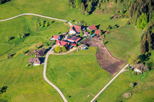 Mooswald mit Käppelebauer und Biggi's Nähstüble im Ortsteil Diesenhof in Lauterbach im Bundesland Baden-Württemberg, Deutschland