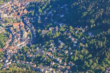 Schillerstraße aus Süden in Schramberg im Bundesland Baden-Württemberg, Deutschland
