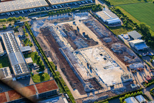 Industriegebiet Landau Ost mit dem Abrissgelände des seit 2005 geschlossenen füheren Standorts Ronal GmbH (früher Alcan Aluminium-Presswerk Pfalz GmbH) in Landau in der Pfalz im Bundesland Rheinland-Pfalz, Deutschland