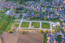 Erste Baustelle im Neubaugebiet Im Kirschgarten in Winden im Bundesland Rheinland-Pfalz, Deutschland