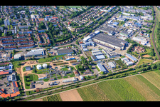Öl- und Erdgastanks der ONEO GmbH & Co. KG in Landau in der Pfalz im Bundesland Rheinland-Pfalz, Deutschland