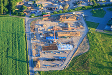 Baugebiet des neuen Campus von X2E für Verwaltungs- und Produktionsgebäude in Rohrbach im Bundesland Rheinland-Pfalz, Deutschland