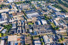 Gewerbegebiet Floßwörthstraße von Südosten mit transmed Transport GmbH Niederlassung Mannheim, METRO Mannheim, Alte Schildkrötfabrik und PHOENIX Pharma SE im Ortsteil Neckarau im Bundesland Baden-Württemberg, Deutschland