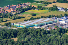 Gewerbegebiet Horst aus Nordosten mit Lager der Frischeplattform Südwest GmbH im Ortsteil Minderslachen in Kandel im Bundesland Rheinland-Pfalz, Deutschland