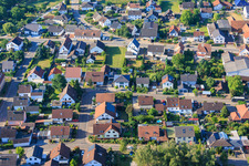 Gartenstraße aus Süden in Winden im Bundesland Rheinland-Pfalz, Deutschland