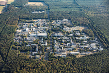 Karlsruhe Institut für Technologie - Campus Nord aus Süden im Ortsteil Leopoldshafen in Eggenstein-Leopoldshafen im Bundesland Baden-Württemberg, Deutschland