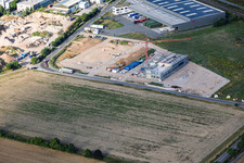 Baustelle für das neue Campus von X2E für Verwaltungs- und Produktionsgebäude in Rohrbach im Bundesland Rheinland-Pfalz, Deutschland