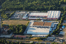Industriegebiet Essingen mit HORNBACH Logistikzentrum Essingen I und II im Ortsteil Dreihof im Bundesland Rheinland-Pfalz, Deutschland
