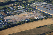 Bauarbeiten an der Baustelle für das neue Logistikzentrum von Cain International durch den Projektentwickler NVELOP in Landau in der Pfalz im Bundesland Rheinland-Pfalz, Deutschland