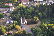 Kirche Sankt-Jakobus der Ältere in Kröppen im Bundesland Rheinland-Pfalz, Deutschland