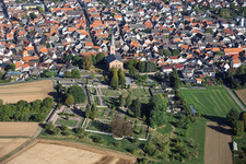 Friedhof Schaafheim mit Gottesackerkapelle Schaafheim im Bundesland Hessen, Deutschland