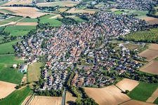 Pflaumheim von Südwesten in Großostheim im Bundesland Bayern, Deutschland