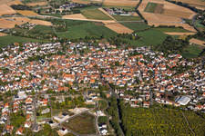 Pflaumheim aus Süden in Großostheim im Bundesland Bayern, Deutschland