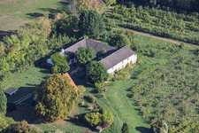 Straßenmühle Wolff Bio Äpfel im Ortsteil Langstadt in Schaafheim im Bundesland Hessen, Deutschland
