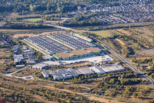 Industriegebiet Uchtweide mit Seifert Logistics Group, Mercedes-Benz, Logo-Pack GmbH Exportverpackungen und Dambach Lagersysteme GmbH & Co. KG in Bischweier im Bundesland Baden-Württemberg, Deutschland