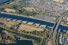 Rheinbrücken Maxau für die B10 und die Regionalbahn bei Niedrigwasser im Ortsteil Knielingen in Karlsruhe im Bundesland Baden-Württemberg, Deutschland