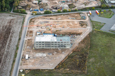 Baustelle für das neue Campus von X2E für Verwaltungs- und Produktionsgebäude in Rohrbach im Bundesland Rheinland-Pfalz, Deutschland