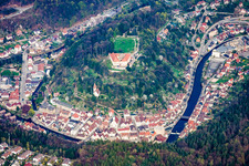 Schrägluftbild von Schloss Neuenbürg im Bundesland Baden-Württemberg, Deutschland
