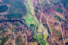 Wald und Berglandschaft Moosalbthal in Schöllbronn im Ortsteil Burbach in Marxzell im Bundesland Baden-Württemberg, Deutschland