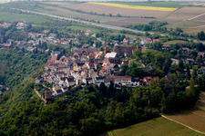 Burganlage der Veste Neuleiningen in Neuleiningen im Bundesland Rheinland-Pfalz, Deutschland