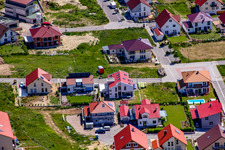 Am Höhenweg in Kandel im Bundesland Rheinland-Pfalz, Deutschland von der Drohne aus gesehen