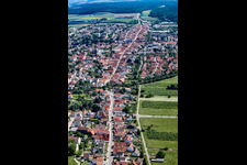 Verlauf der Straßenführung der Saarstraße in Kandel im Bundesland Rheinland-Pfalz, Deutschland